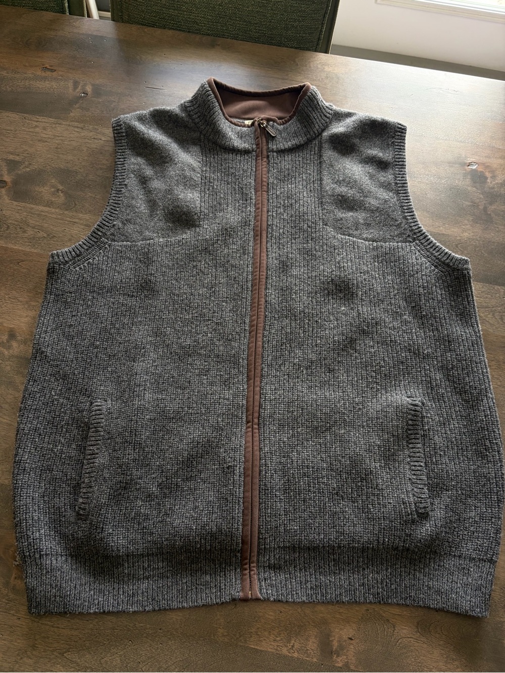 LL Bean Mens waterfowl  Merino Wool Vest